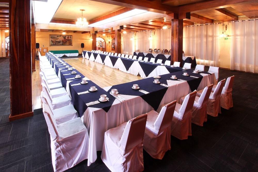 Hotel Lastra プエブラ エクステリア 写真