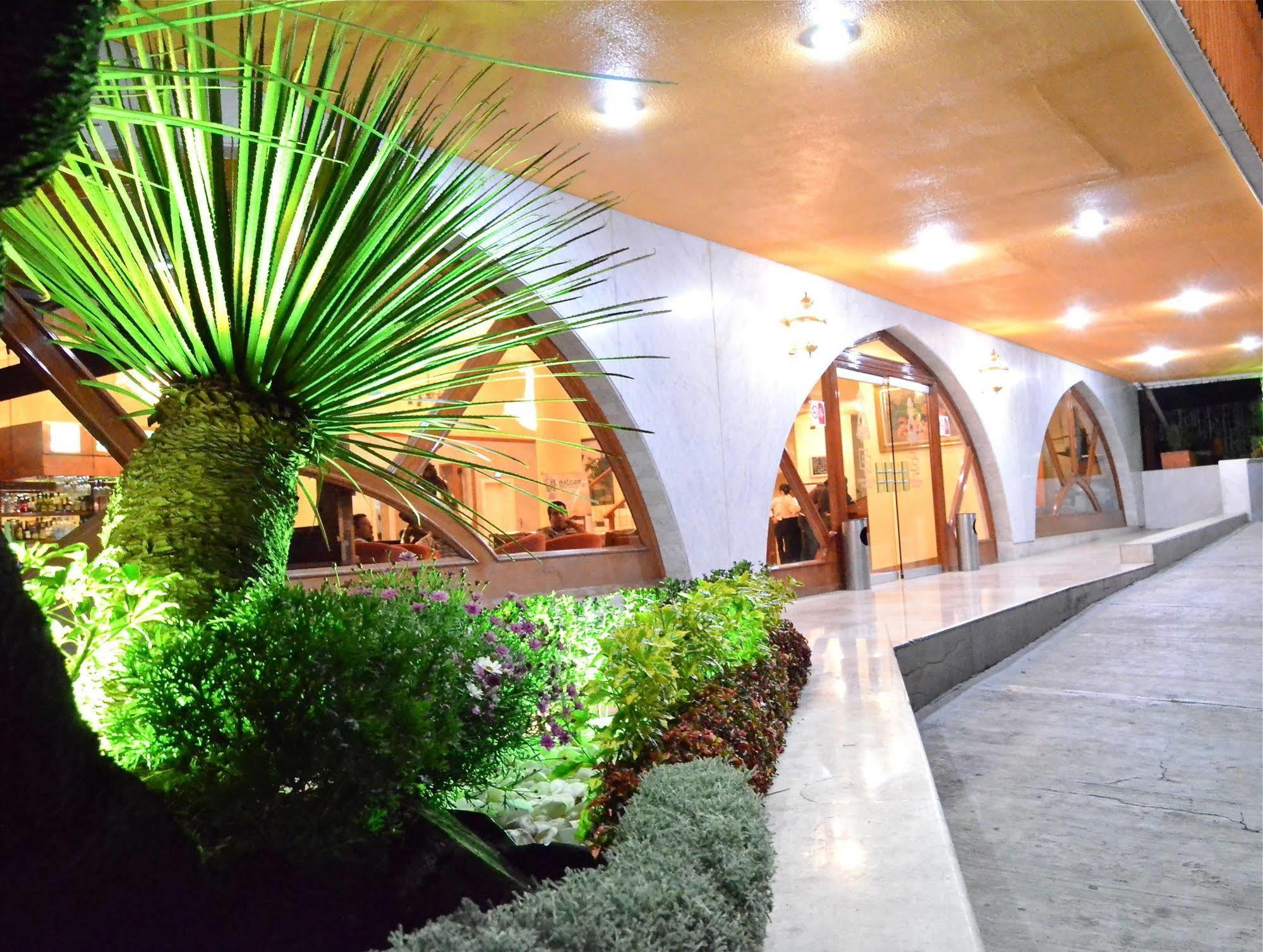 Hotel Lastra プエブラ エクステリア 写真